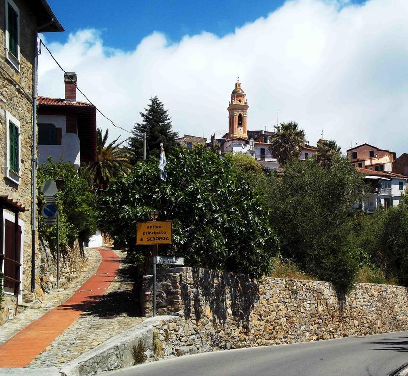 B&B L'Intrigante Seborga Prensliği Dış mekan fotoğraf